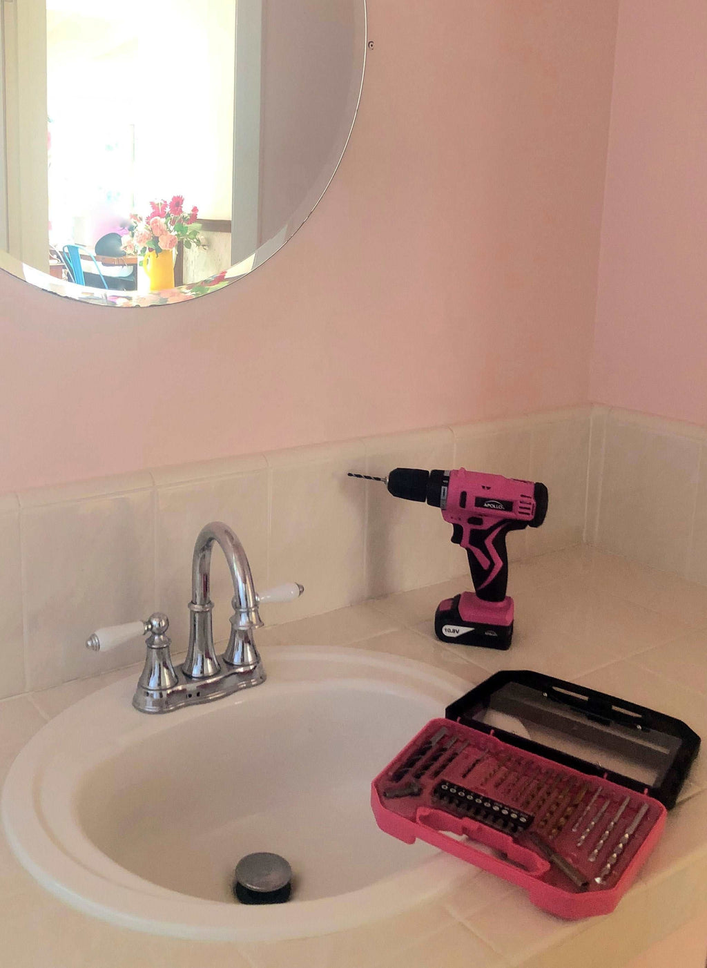 10.8 Volt Lithium-Ion Cordless Drill with 30 Piece Accessory Set PINK - DT4937P